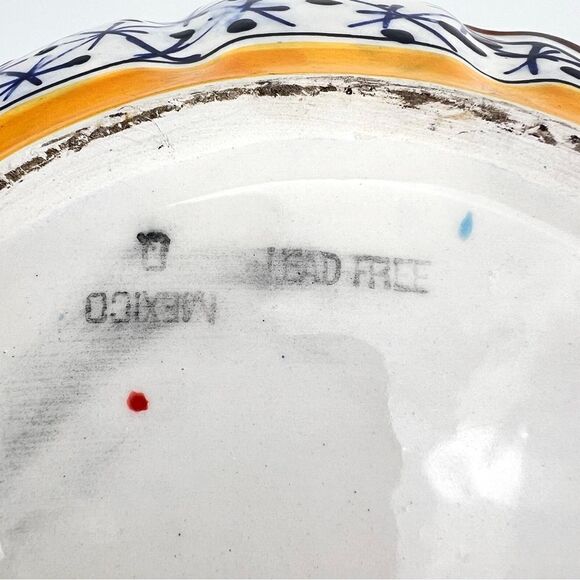 Large Serving Bowl Handpainted Ceramic Made In Mexico Rosario Pattern - Picture 7 of 9